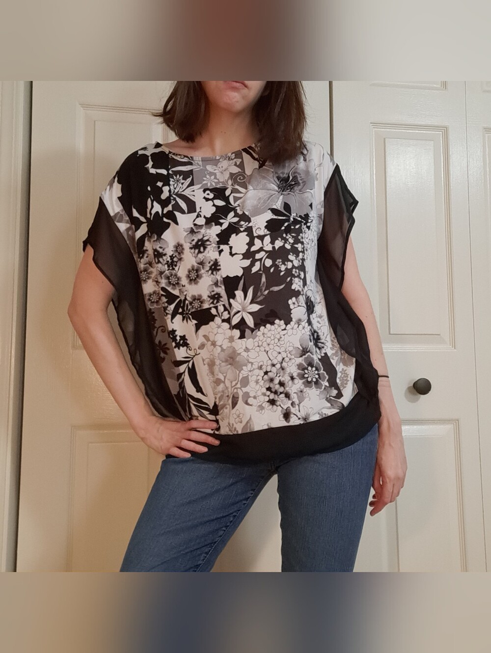 Chico's Easywear Black And White Blouse